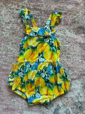 Little bum bums bubble